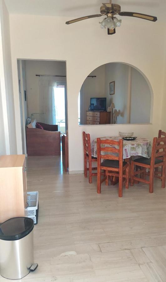 Hellmann Apartments Afión المظهر الخارجي الصورة