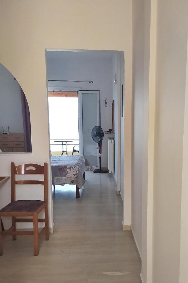 Hellmann Apartments Afión المظهر الخارجي الصورة